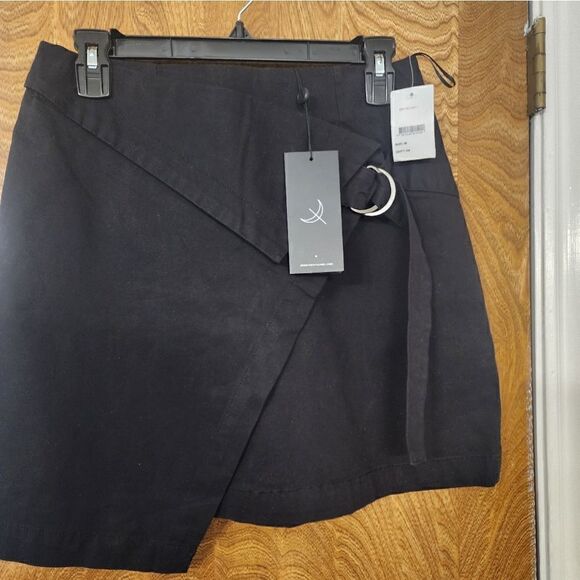 The Fifth Label Mini Skirt Size Medium. - Picture 1 of 6